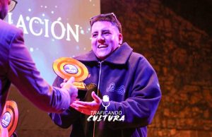 “El mejor negocio es ser buena persona”: Lo más destacado de Premios Nadie Nos Para 2026 Renn OG quedó sorprendido con el reconocimiento que le entregaron.