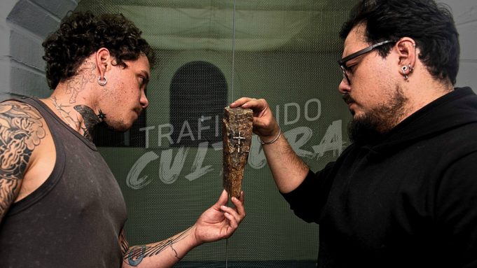 Quito underground: La exposición que convierte una casa con historia en arte contemporáneo